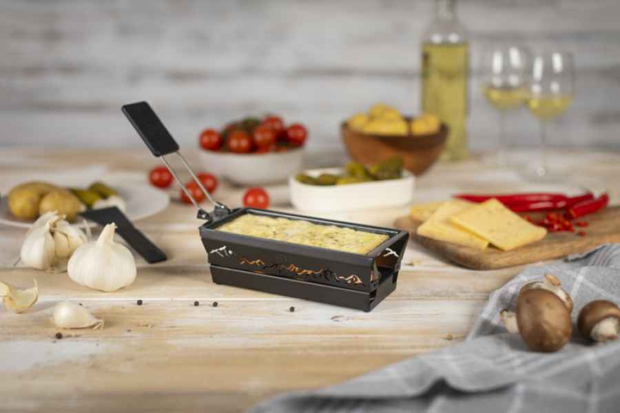 Raclette Set Mini Alpenglühen schwarz mit Schabern und Teelicht